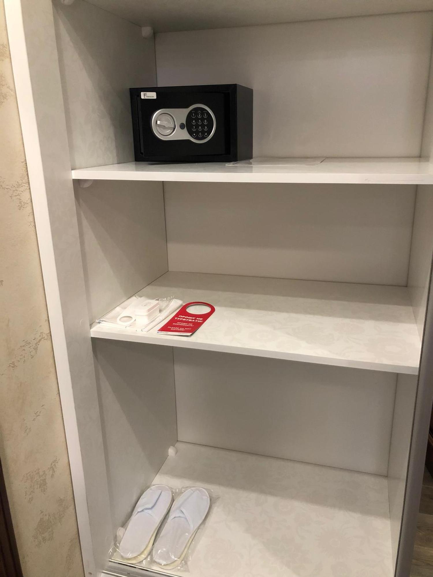 Hotel Boutique Tovmed Vinnytsia Room photo