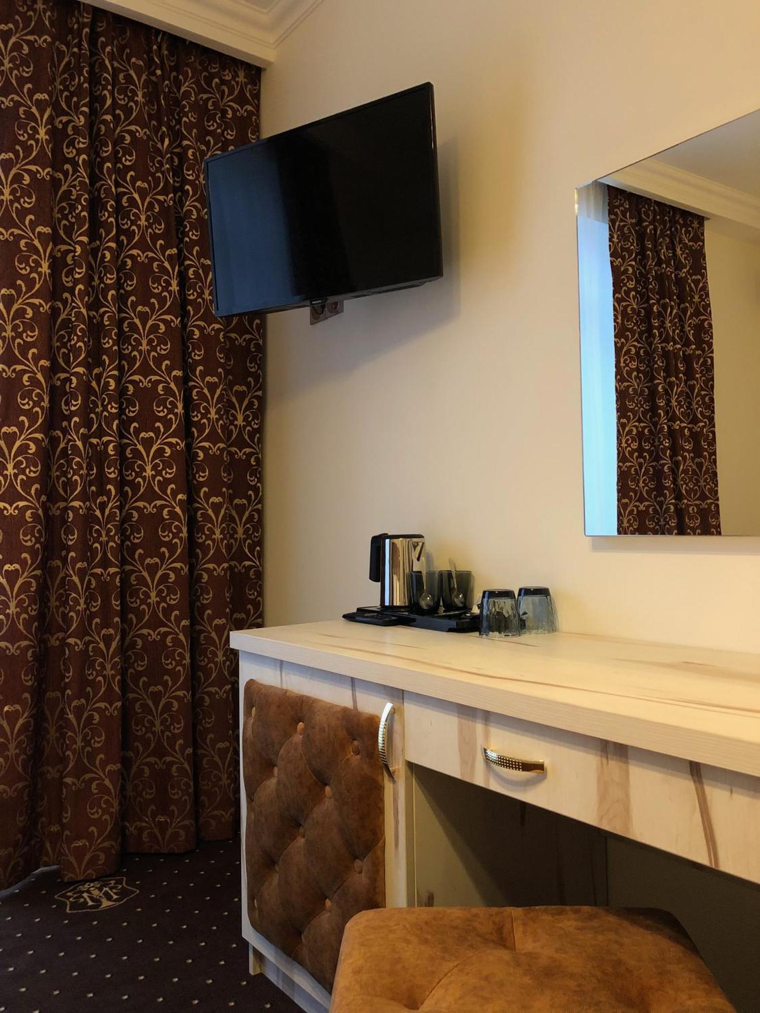 Hotel Boutique Tovmed Vinnytsia Room photo
