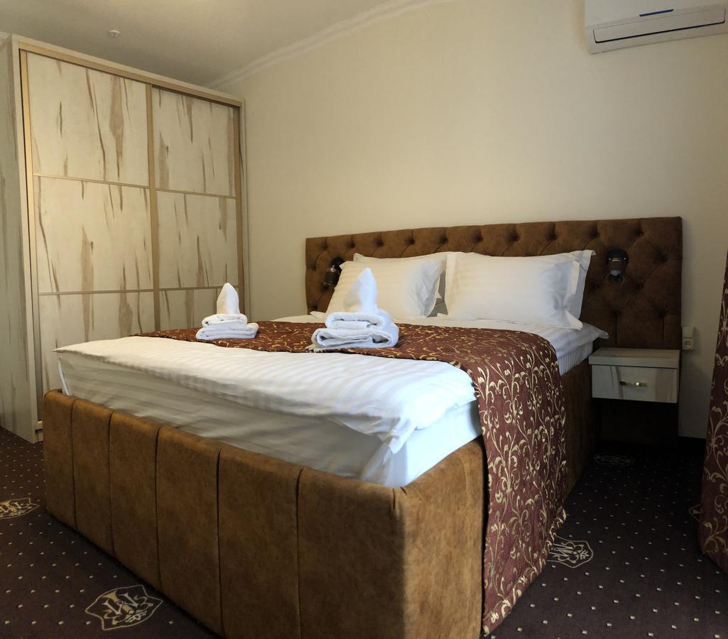 Hotel Boutique Tovmed Vinnytsia Exterior photo
