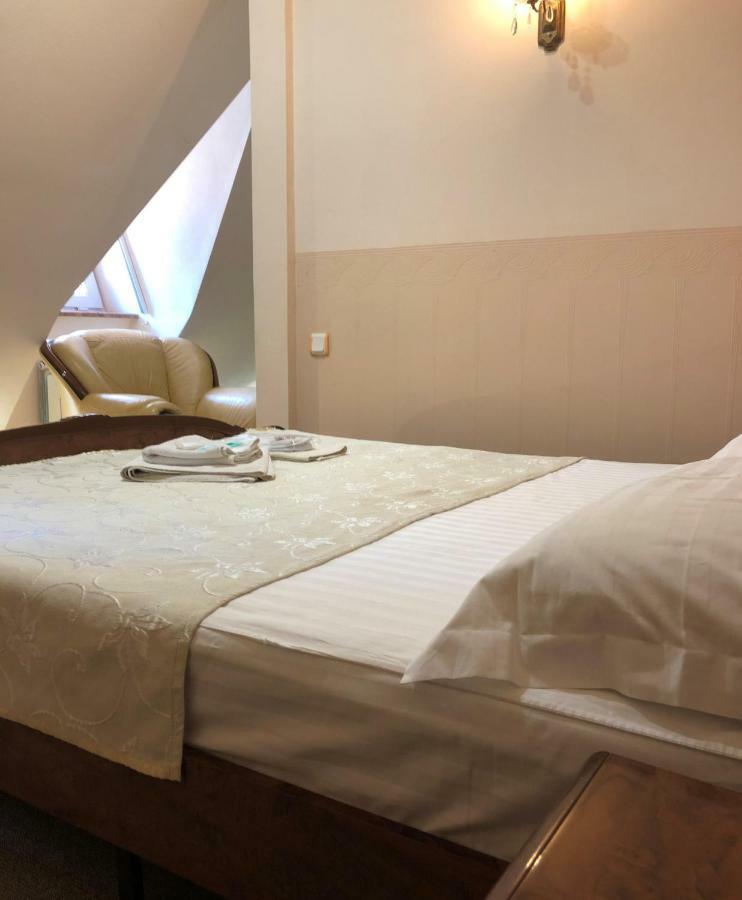 Hotel Boutique Tovmed Vinnytsia Room photo