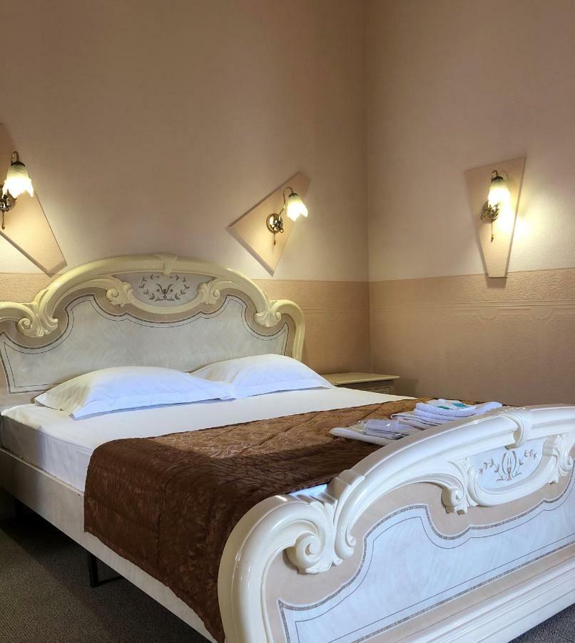 Hotel Boutique Tovmed Vinnytsia Room photo